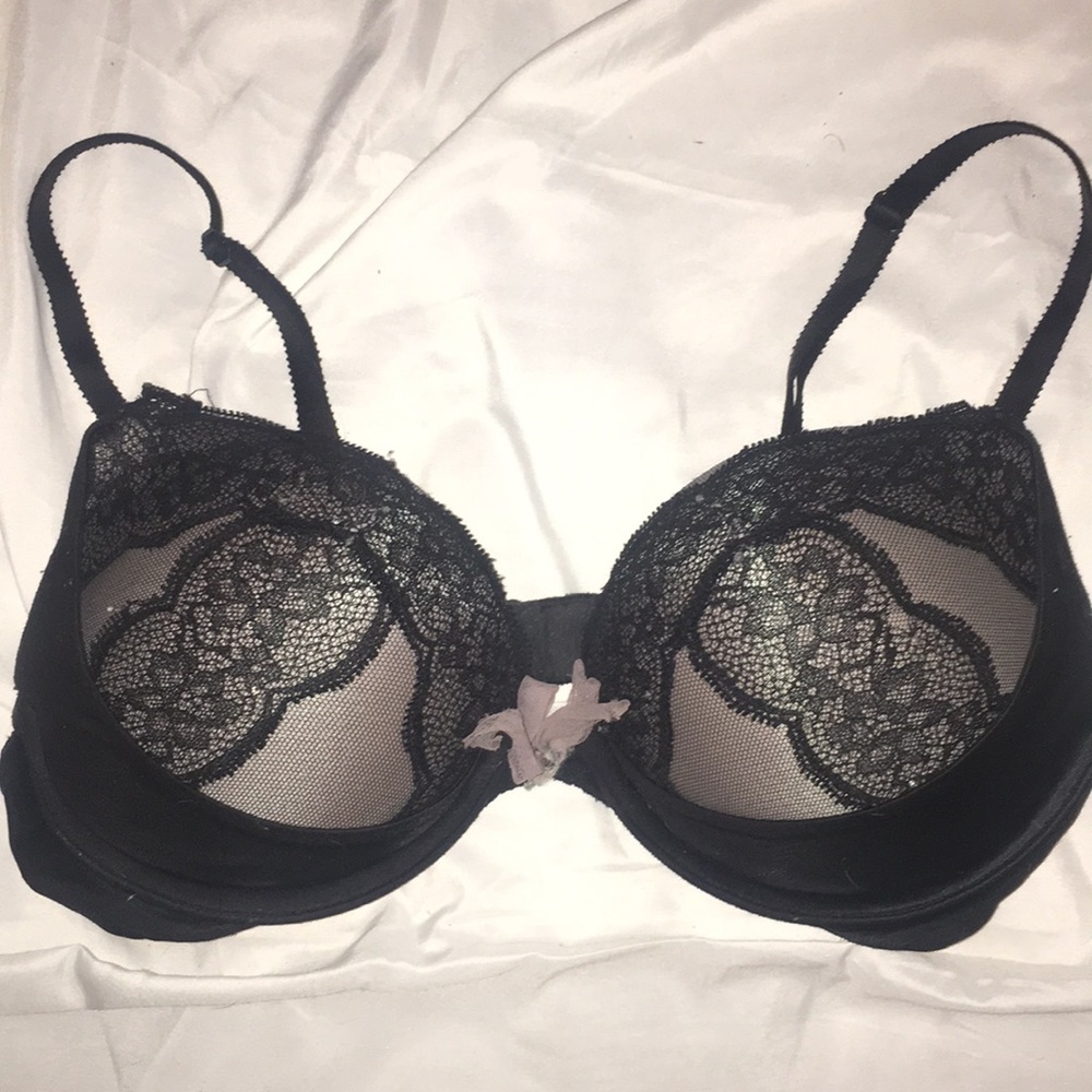 victoria’s secret bombshell plunge bra